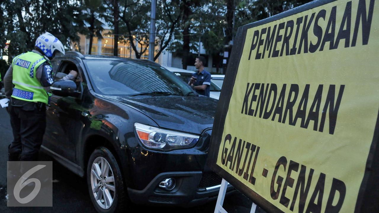 20160830- Pelanggar Ganjil Genap di Sore Hari-Jakarta- Yoppy Renato