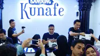 Omesh dan Irfan Hakim syukuran Bandung Kunafe