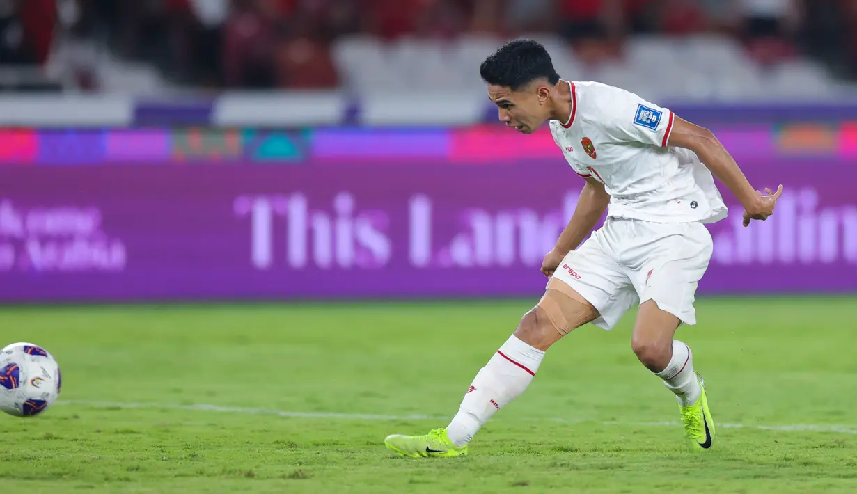 Dua gol Marselino Ferdinan membawa Timnas Indonesia naik ke posisi 3 klasemen Grup C Kualifikasi Piala Dunia 2026 zona Asia. (Bola.com/M Iqbal Ichsan)