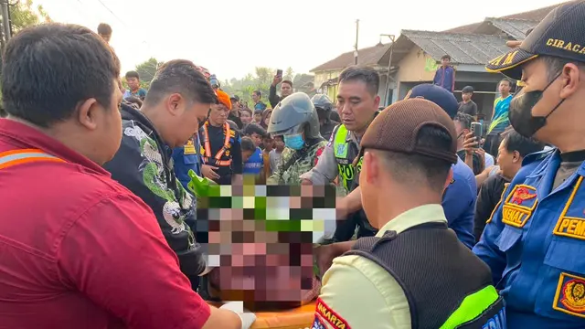 Polisi Ungkap Kronologi KA Pangrango Tabrak Truk di Sukabumi, Satu Pemotor Tewas