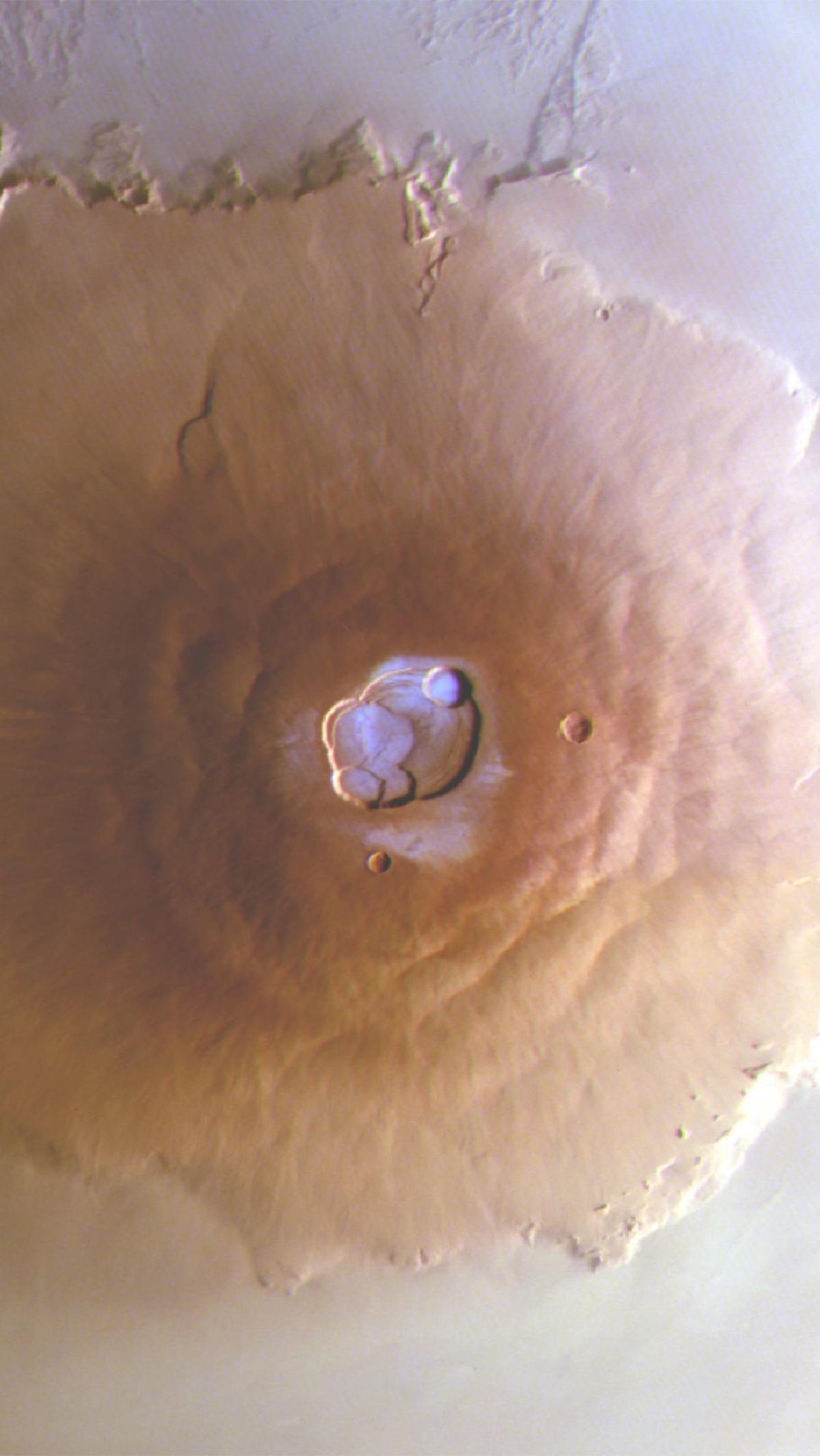 Peneliti mencatatkan embun beku ditemukan di gunung berapi Olympus, Arsia Ascraeus Mons, dan Ceraunius Tholus.&nbsp;Foto: Adomas Valantinas/AFP