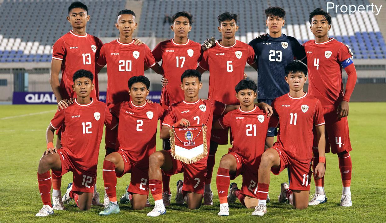Starting XI pemain Timnas Indonesia U-17 pada laga Grup G Kualifikasi Piala Asia U-17 melawan Kepulauan Mariana Utara yang berlangsung di Abdullah Alkhalifa Alsabah Stadium, Mishref, Kuwait, Jumat (25/10/2024) WIB. (Dok. PSSI)