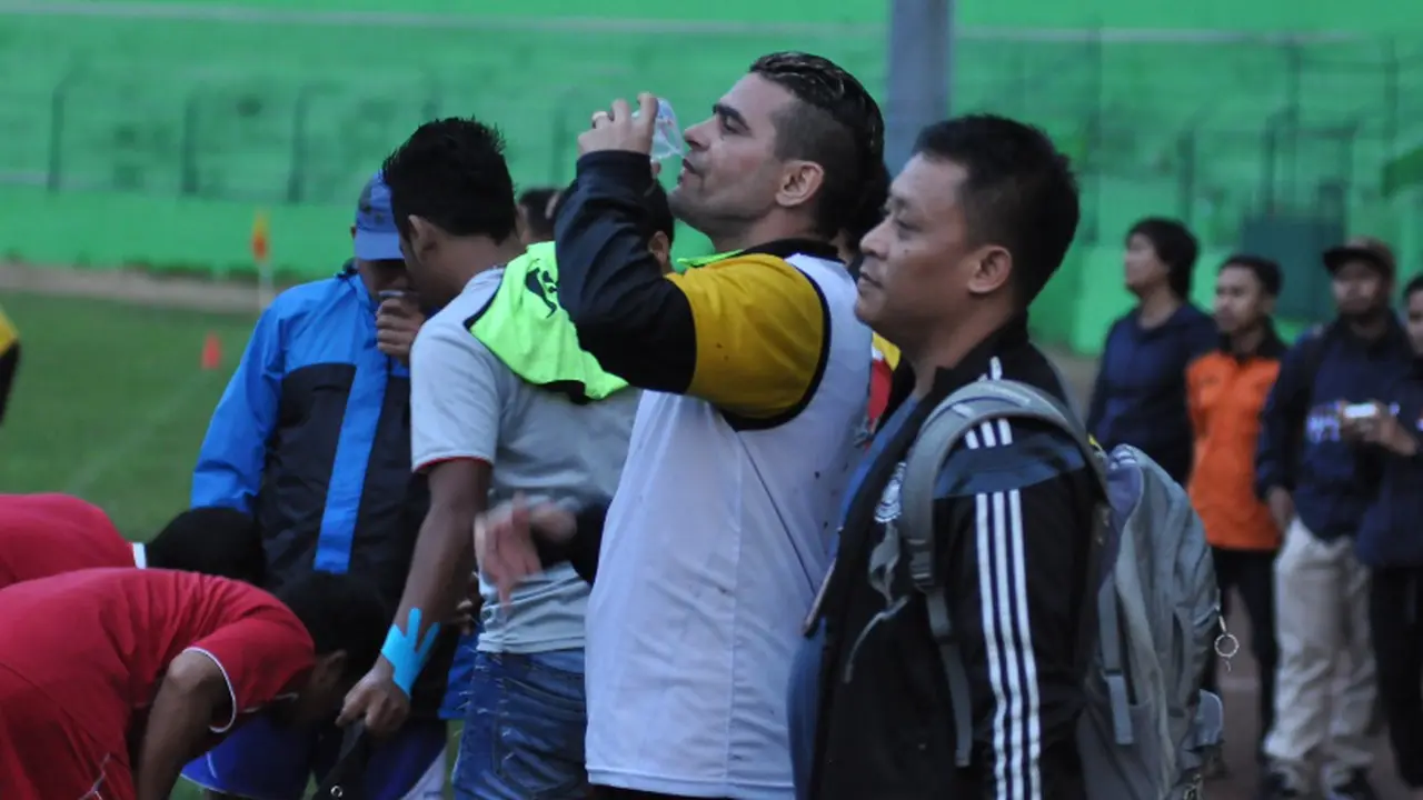 Cristian Gonzales Arema Cronus