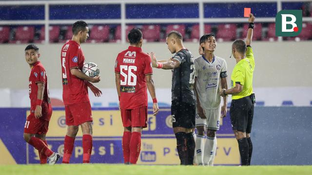 Foto: Telan Kekalahan Perdana, Persija Jakarta Ditumbangkan 10 Pemain Arema FC di BRI Liga 1
