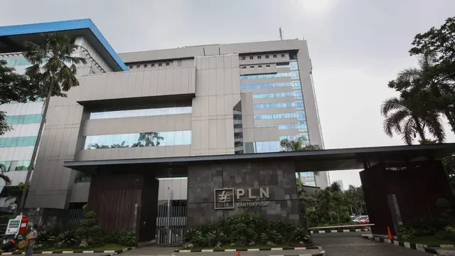 Tarif listrik untuk 25 golongan pelanggan bersubsidi tidak mengalami kenaikan dan tetap mendapatkan subsidi listrik. (Dok PLN)