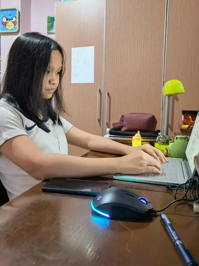 Cerita Natasha, Cerdas Tak Hanya Tentang Akademik, tapi Tentang Berani Mencoba