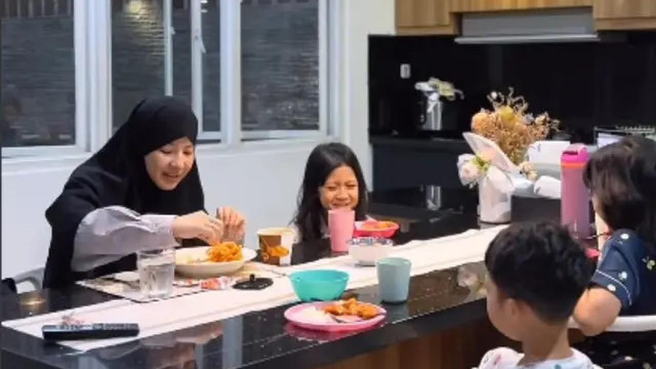 Transformasi Dapur Rumah Natasha Rizky, Desain Interior Japandi yang Hangat dan Menenangkan