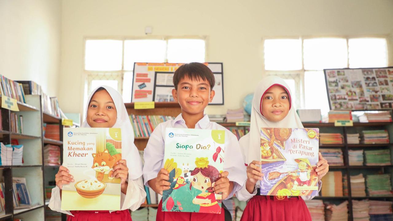 Program BRI Literasi Anak Negeri