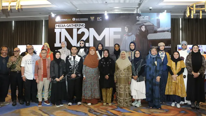 Belasan Desainer Indonesia Siap Pamerkan Modest Fashion dengan Sentuhan Wastra Nusantara di Paris