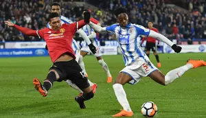 Chris Smalling Resmi Gabung Porto, Eks Manchester United Pulang ke Eropa