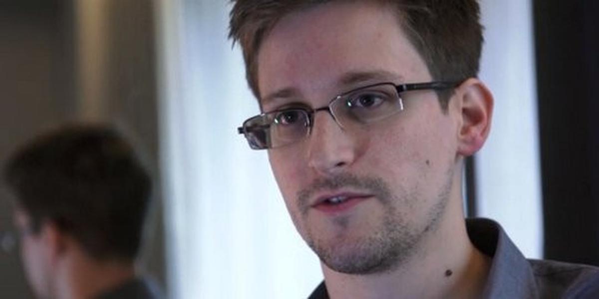 Ditolak di banyak negara, Snowden akhirnya dapat suaka di Rusia