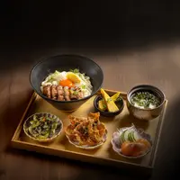 Anti bingung, Teishoku bisa jadi pilihan makan kenyang kuliner Jepang (dok. Cafe Kissa)