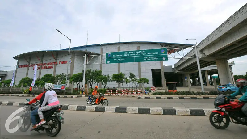 terminal terpadu Pulo Gebang