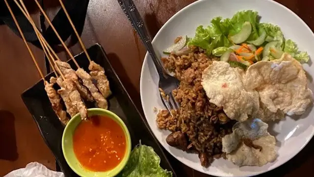 Tempat Makan Enak di Pasar Rebo Jakarta