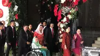 Presiden ke-5 RI Megawati Soekarnoputri dan mantan ibu negara Sinta Nuriyah Wahid menghadiri sidang tahunan MPR 2019. 9delvira Hutabarat)