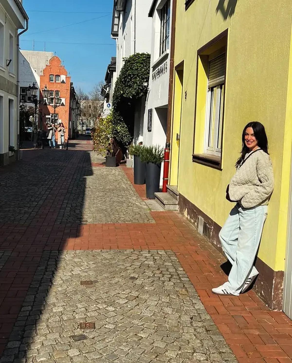 Foto-Foto Suasana Sekitar Rumah Sophia Latjuba di Jerman, Hadirkan Nuansa Segar