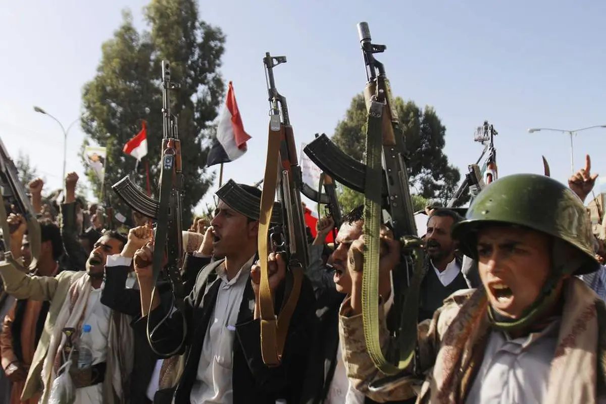 Militan Houthi menguasai Hodeidah yang menjadi pelabuhan utama di Yaman (AP Photo)