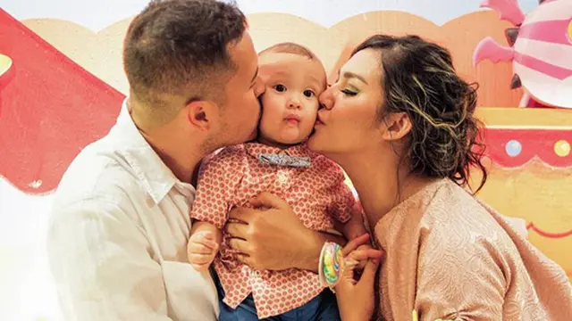 [Bintang] Ultah anak Sissy Priscillia