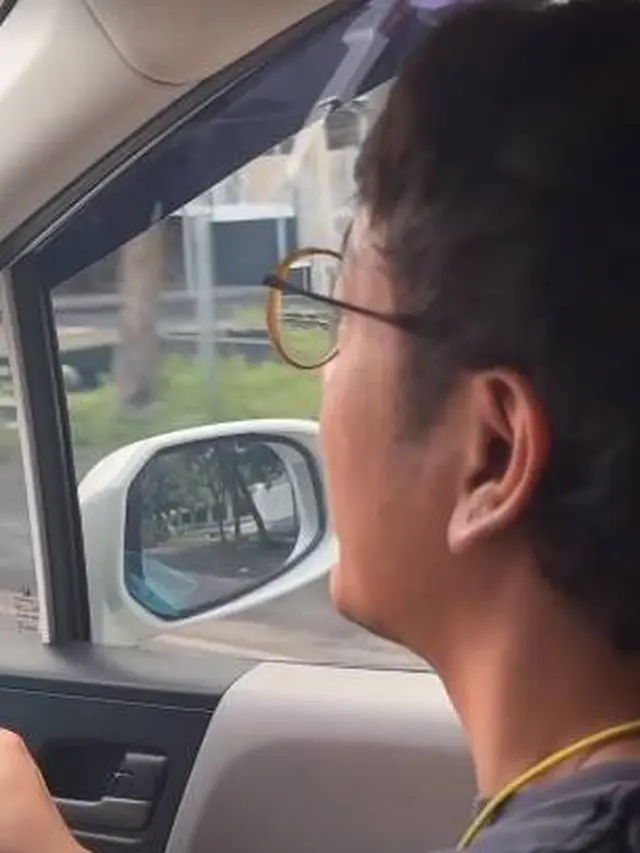 6 Momen Seru Nadine Chandrawinata dan Dimas Anggara Travelling Saat Hamil Besar