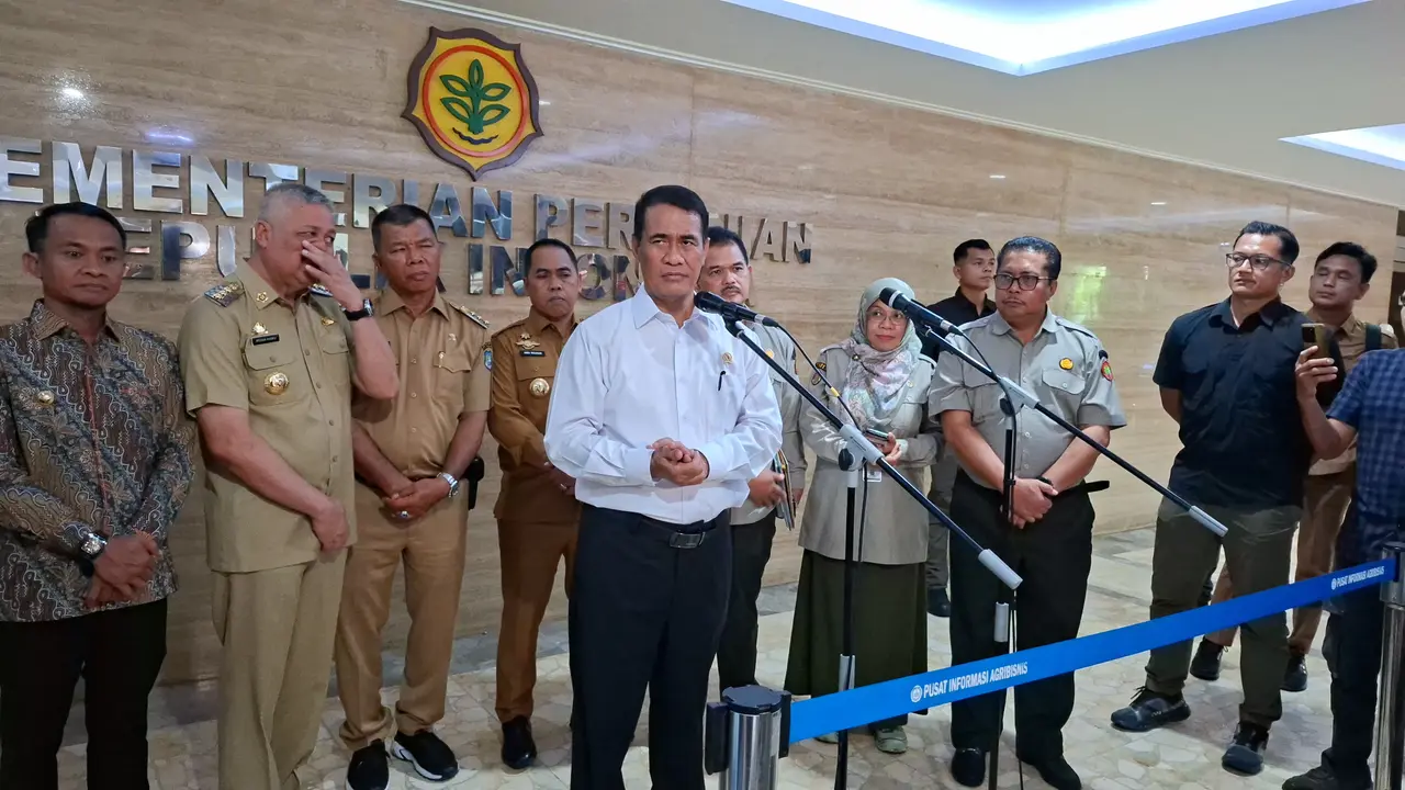 Menteri Pertanian, Andi Amran Sulaiman di Kantor Kementerian Pertanian, Jakarta, Senin (20/4/2026). (Foto: Liputan6.com/Arief RH)