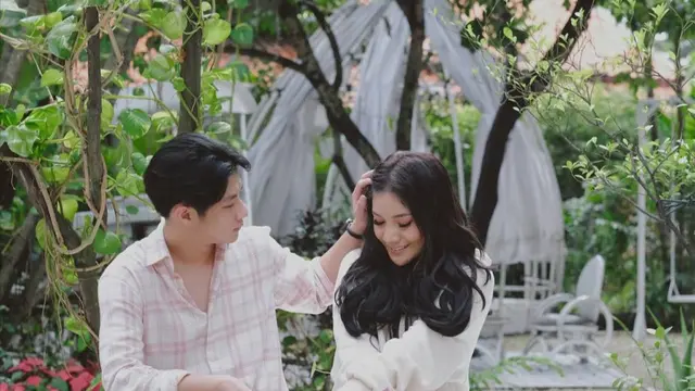 Felika Stephani Terlibat Cinlok dengan Edmund Seleb TikTok. (ist)