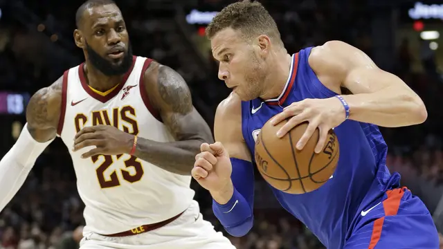 Le Bron James