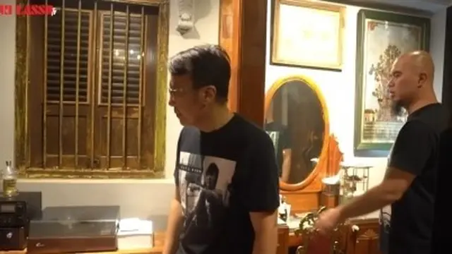 Kamar pribadi Ahmad Dhani (YouTube/Ari Lasso TV)