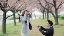 Karena untuk Maxime, value dari sosok Luna Maya Sangatlah berharga. Melalui proses pengerjaan selama tiga bulan, cincin ini bukan sekadar perhiasan, tetapi lambang dari perjalanan cinta mereka menuju babak baru kehidupan. [Foto: Instagram/ derai.studio]