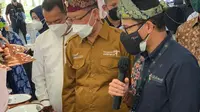 Menteri Pariwisata dan Ekonomi Kreatif, Sandiaga Salahudin Uno dorong kuliner Pempek go International untuk Indonesia bangkit. (Ist)