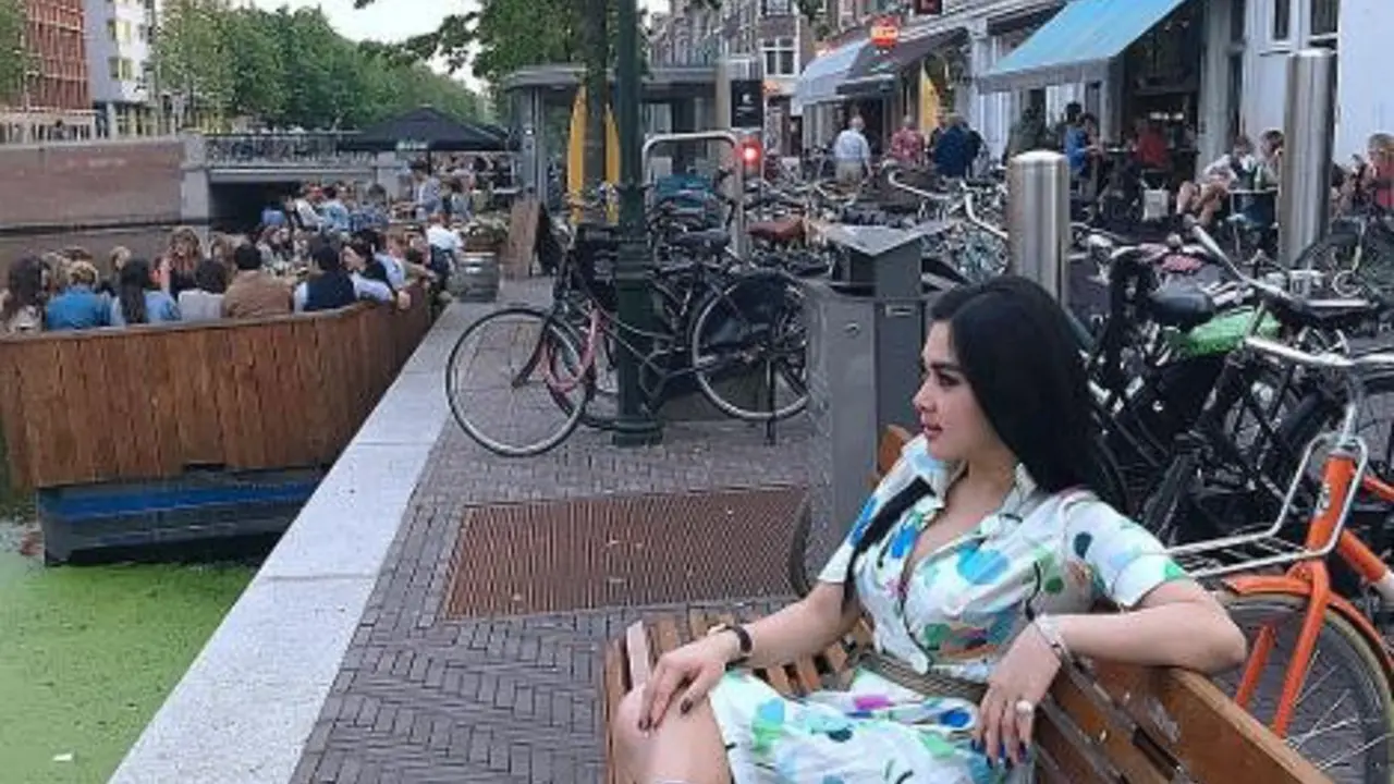 [Bintang] Syahrini