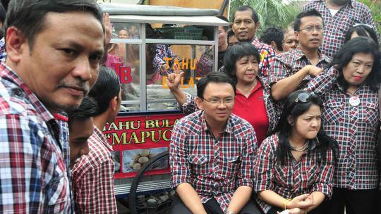 Pesta terompet kemenangan di markas Jokowi 