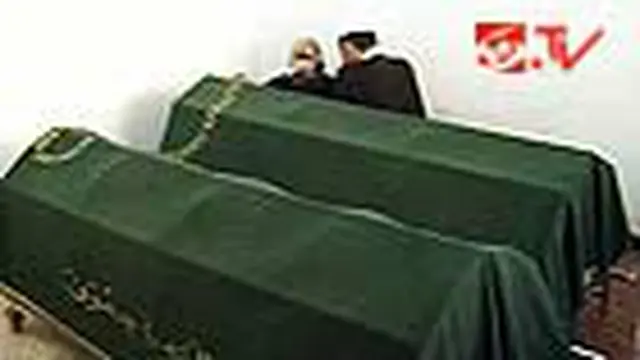 Ibu dan Dua Anak Korban Kebakaran Dimakamkan