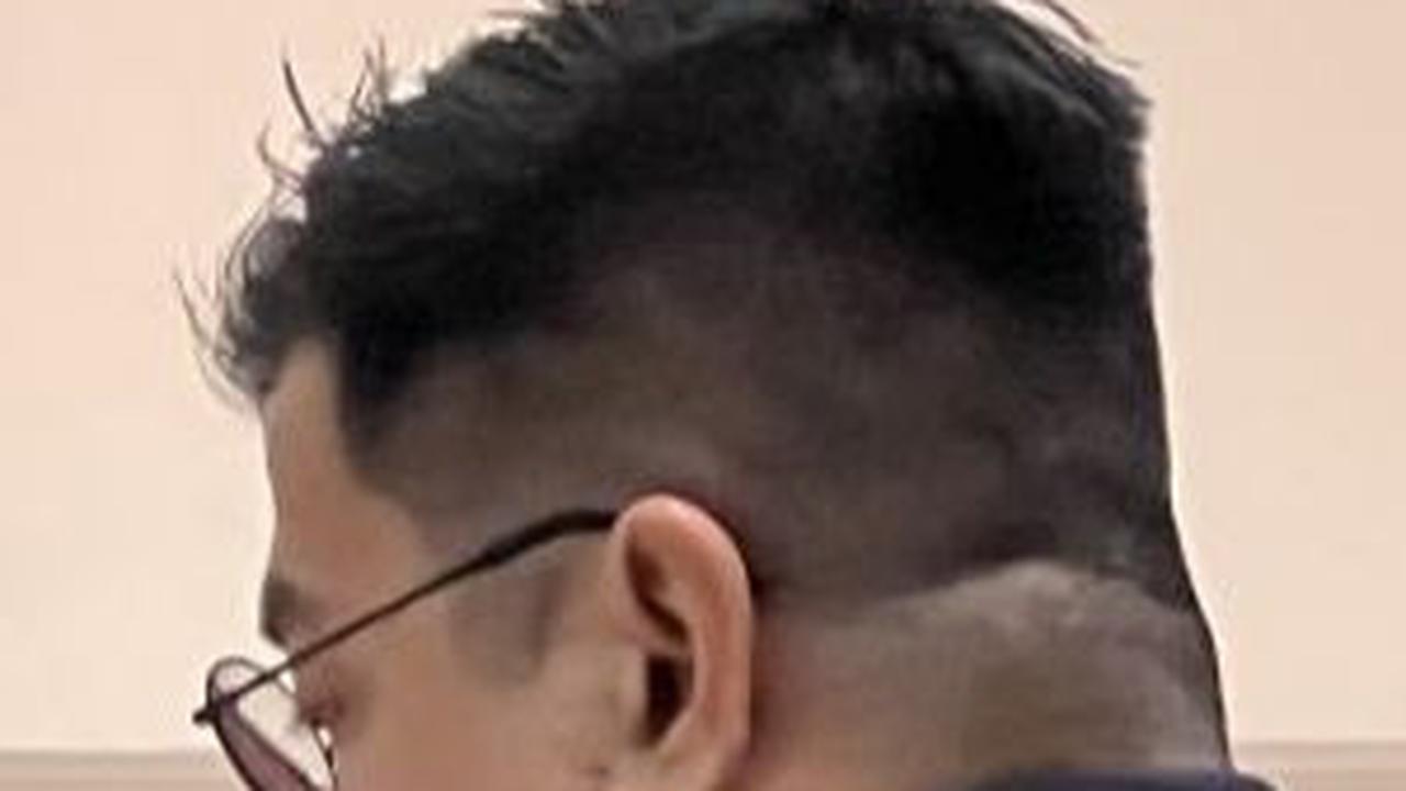 Memelas Minta Tidak Dipecat