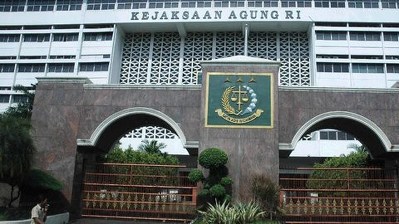 Kejagung Ungkap Alasan Jaksa Hendri Antoro Dicopot dari Kajari Jakbar