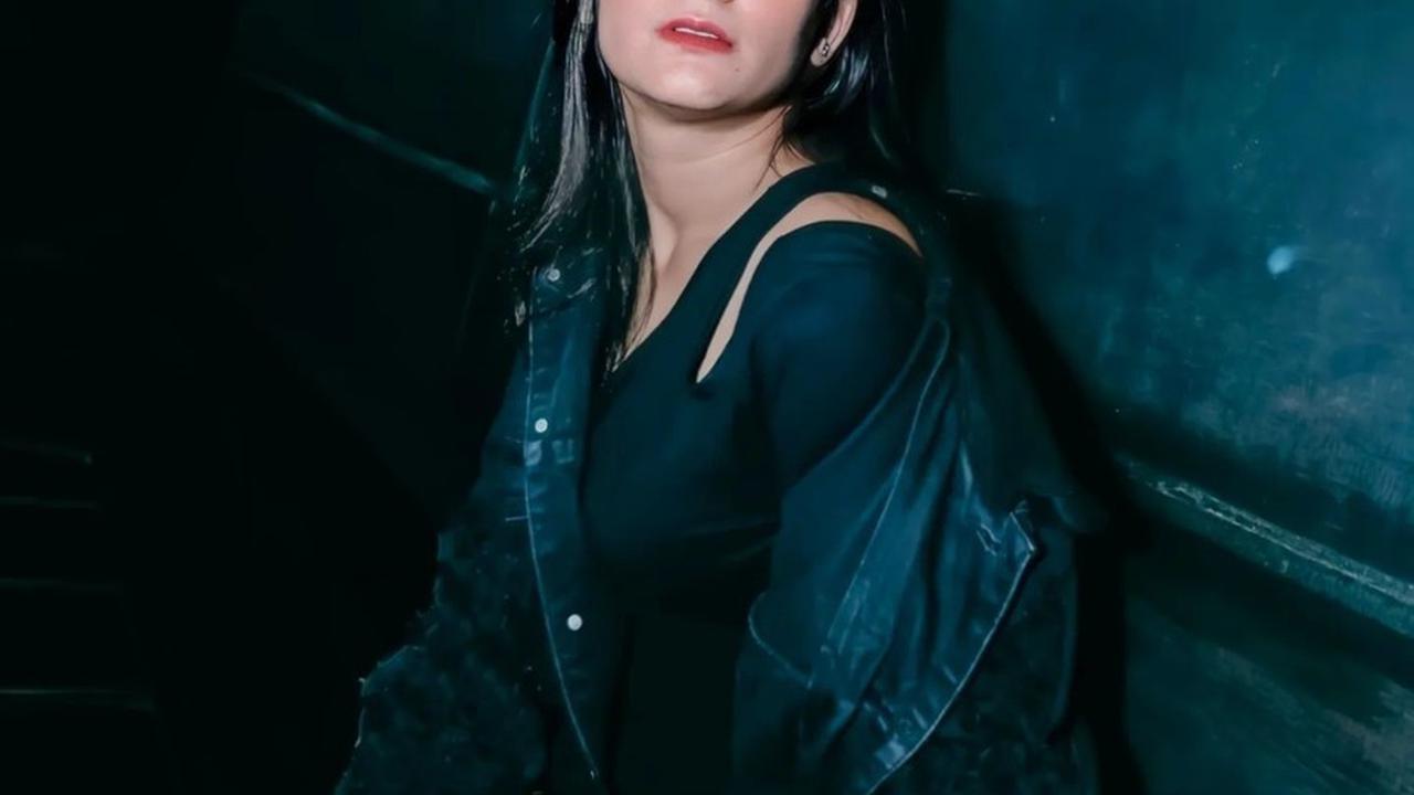 Anggap Inara Rusli Sosok Panutan, 8 Foto Kia Poetri Yang Sempat Disebut Pacar Baru Virgoun