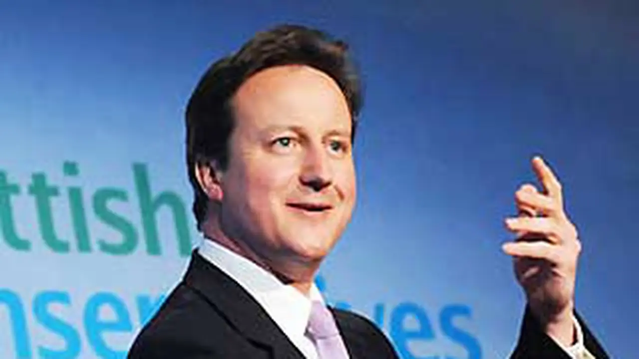 100507adavid-cameron.jpg