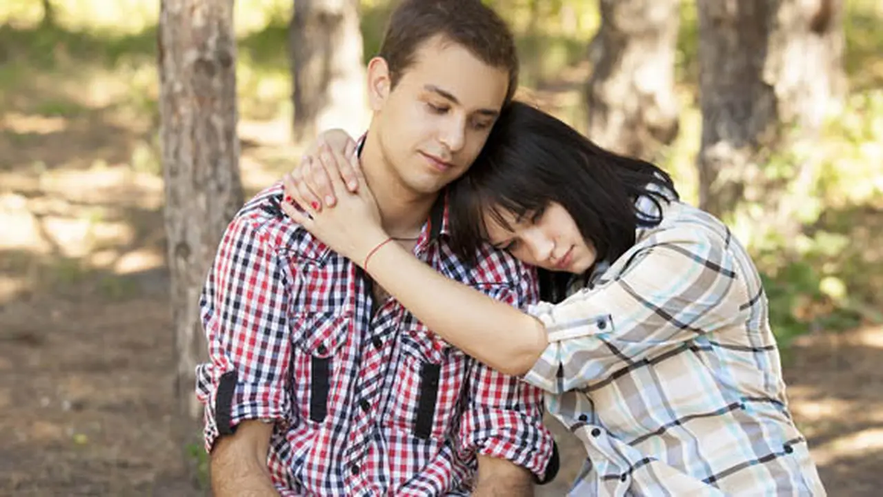 (c) shutterstock