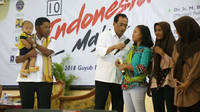 Menteri Sosial Idrus Marham bersama Menteri Perhubungan Budi Karya Sumadi (Biro Humas Kemensos)