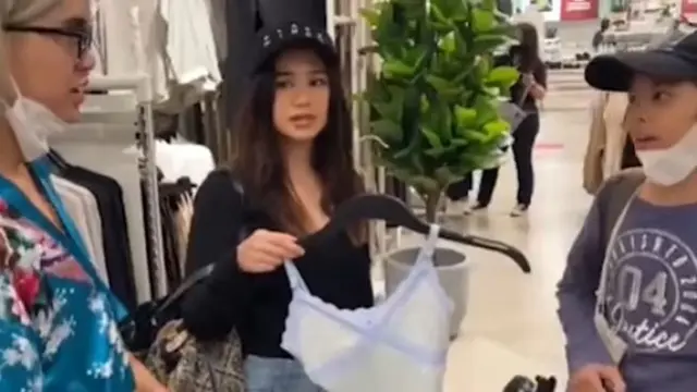 Safeea Ahmad Bersama Dul Jaelani dan Tissa Biani