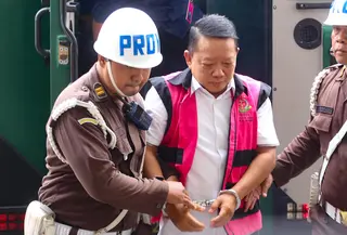 Eks Jaksa Agung Muda Tindak Pidana Khusus (Jampidsus) Febrie Adriansyah  saat tiba di Gedung kejaksaan Agung, Jakarta, Kamis, 3 September 2026. (KLY/Arie Basuki)