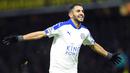 Gelandang Leicester City asal Algeria, Riyad Mahrez menjadi satu-satunya pencetak gol saat timnya menglahkan Watford pada lanjutan Liga Inggris pekan ke-29. (AFP/Olly Greenwood)