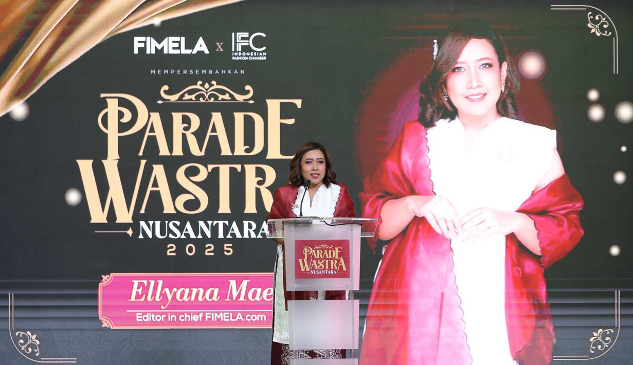 Parade Wastra Nusantara adalah gelaran tahunan yang diselenggarakan oleh Fimela.com bersama Indonesian Fashion Chamber. (KapanLagi.com/Budy Santoso)