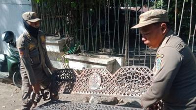 Pemkot Surabaya Tegas: Aset Publik Bukan Sekadar Kursi, Tanggung Jawab Bersama Jaga Fasilitas Umum Kota