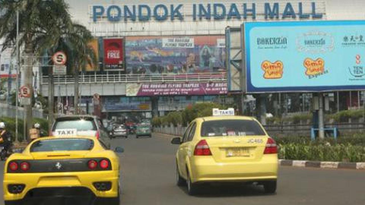 Taksi Ferrari cocok untuk pebisnis ibukota