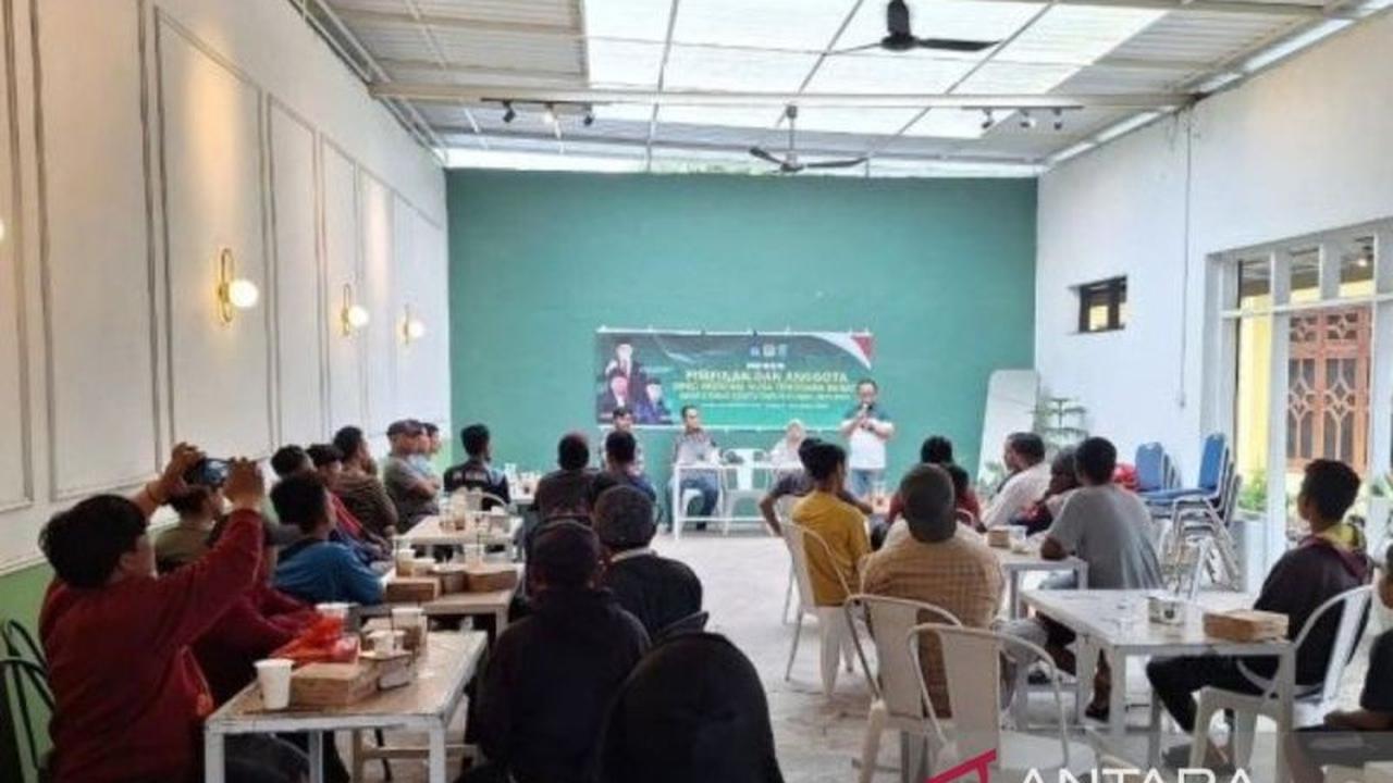 Fakta Unik: Anggota DPRD NTB Inisiasi Komunitas Ojek Dompu, Janjikan SIM Gratis dan BPJS Kesehatan!