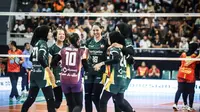 Bank Jatim mengalahkan TNI AU Electric dalam pertandingan sengit lima set pada lanjutan final four Livoli Divisi Utama 2025&nbsp;di GOR Ki Mageti, Magetan, Minggu (12/10).&nbsp;Bank Jatim menang&nbsp;3-2 (25-23, 25-27, 15-25, 26-24, 15-10). (foto: PBVSI)