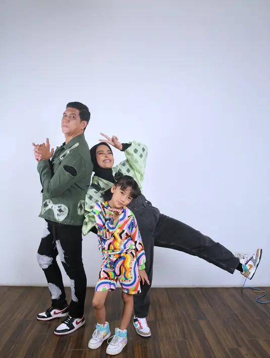 Protes anak berubah jadi desiran hati orang tua yang menjadi sebuah lagu [Fimela/Adrian Putra]