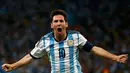 Lionel Messi (Argentina) berteriak merayakan golnya ke gawang Bosnia-Herzegovina saat berlaga di penyisihan Piala Dunia 2014 Grup F di Estadio do Maracana, Rio de Janeiro, Brasil, (16/6/2014). (REUTERS/Michael Dalder)