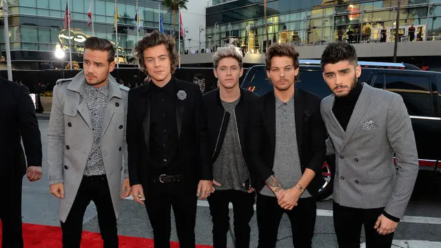 10 Gaya Pakaian Terbaik One Direction Sebelum Zayn Malik Vakum