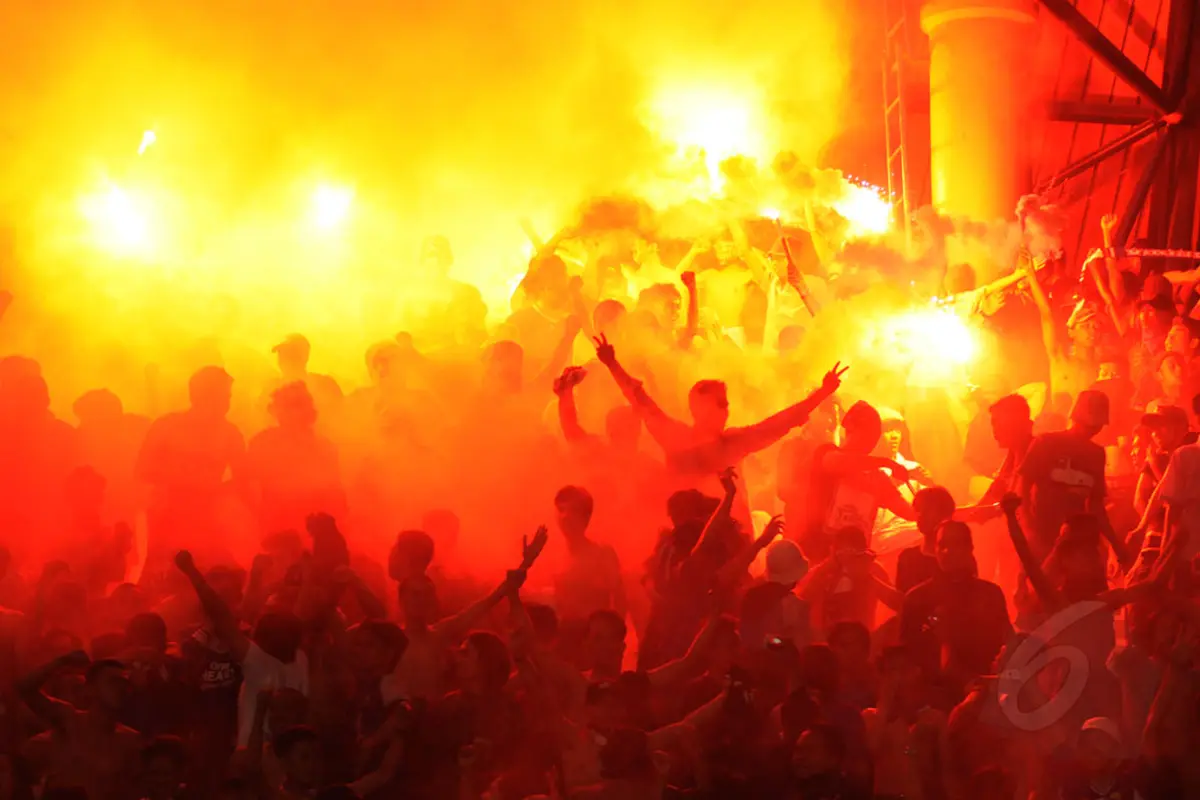 Persib Bandung Tuntaskan Penantian Gelar Juara ISL